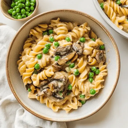 Creamy Pasta with Mushrooms and Peas